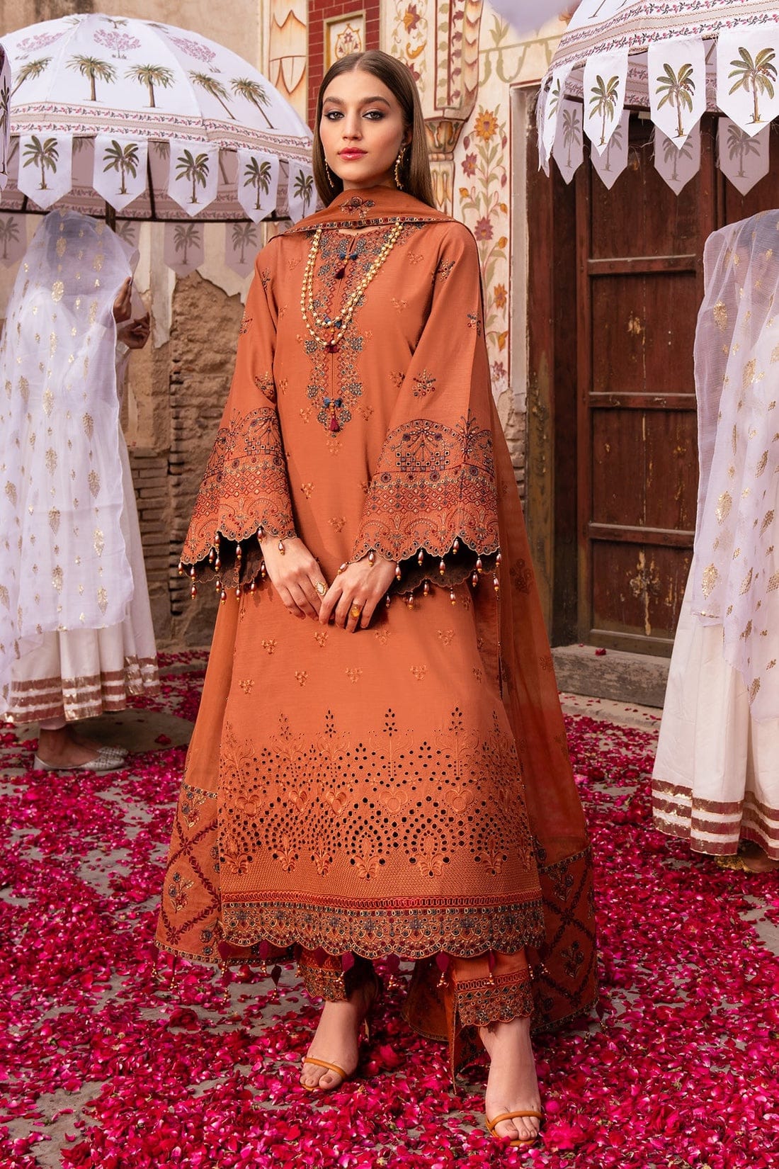 Lawn 3pc Available on Fine Quality with Chiffon Emb Dupatta — Alizeh