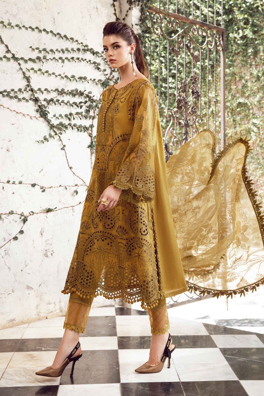 MARIA.B — 3pc Available on Fine Quality Lawn with Chiffon  Emb Dopatta