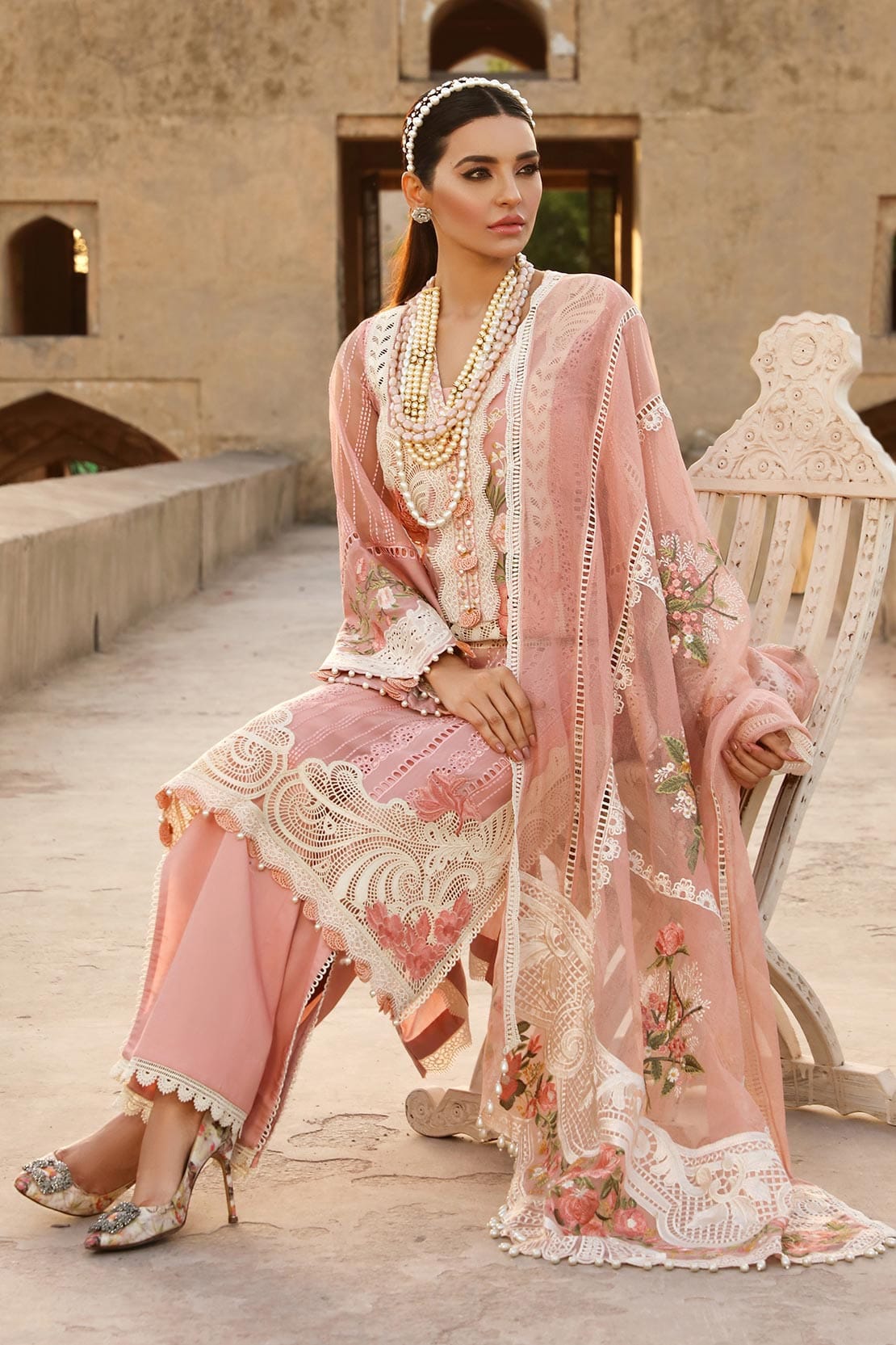 Chrimson Embroidered 3pc Lawn Suit