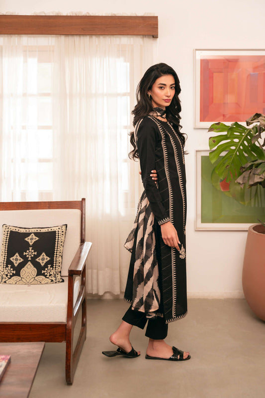 Mahamira on emb Lawn with Diamond printed Dopatta