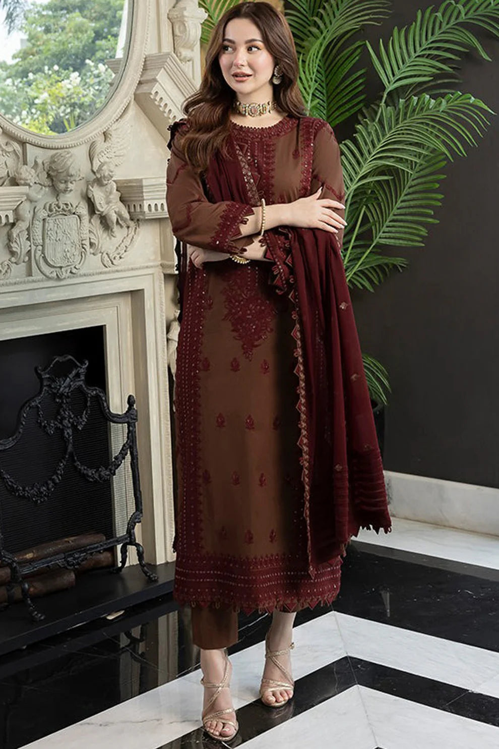 Asim jofa on emb Lawn with Chiffon Emb Dopatta